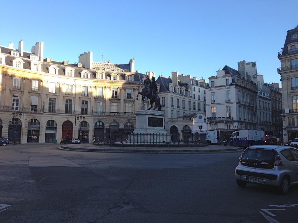 My Address In - Place Des Victoires